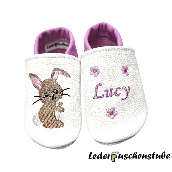 Lederpuschen weiß-orchiedee Hase (cappucino) & Blumen rosa-orchidee mit Namen orchidee